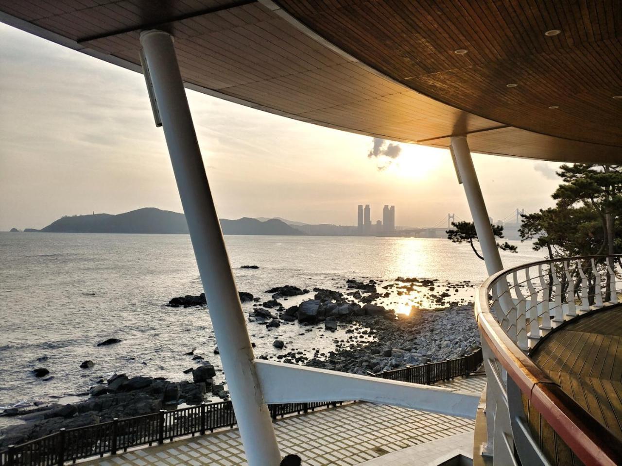 Good Day Mate Hostel Busan Exterior photo